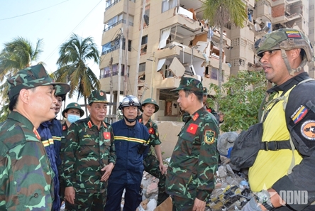 General Phan Van Giang commends Vietnamese SAR contingent in Venezuela